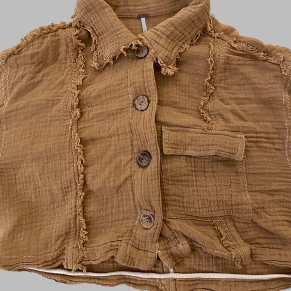Free People Low Classic Tan Button-Up Cropped Jacket XS sold out everywhere - Picture 7 of 10